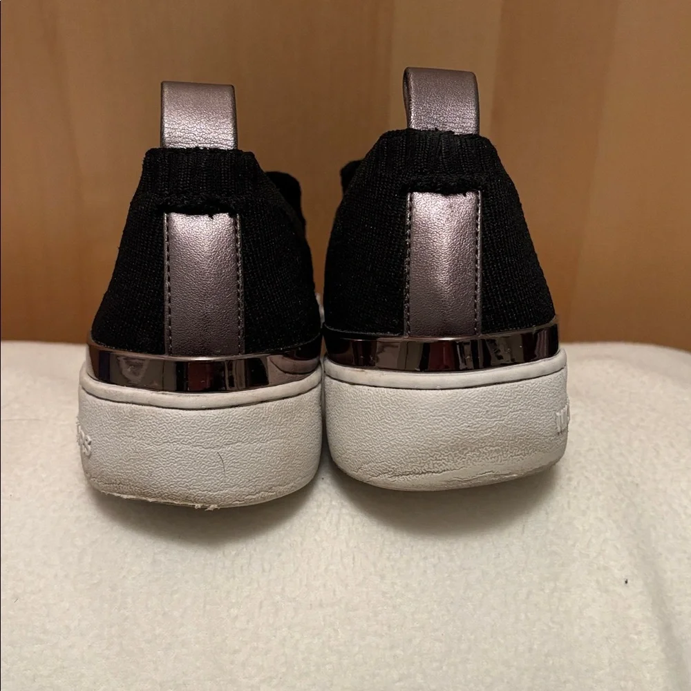 Black Knit Slip-On Sneakers - Picture 2 of 4